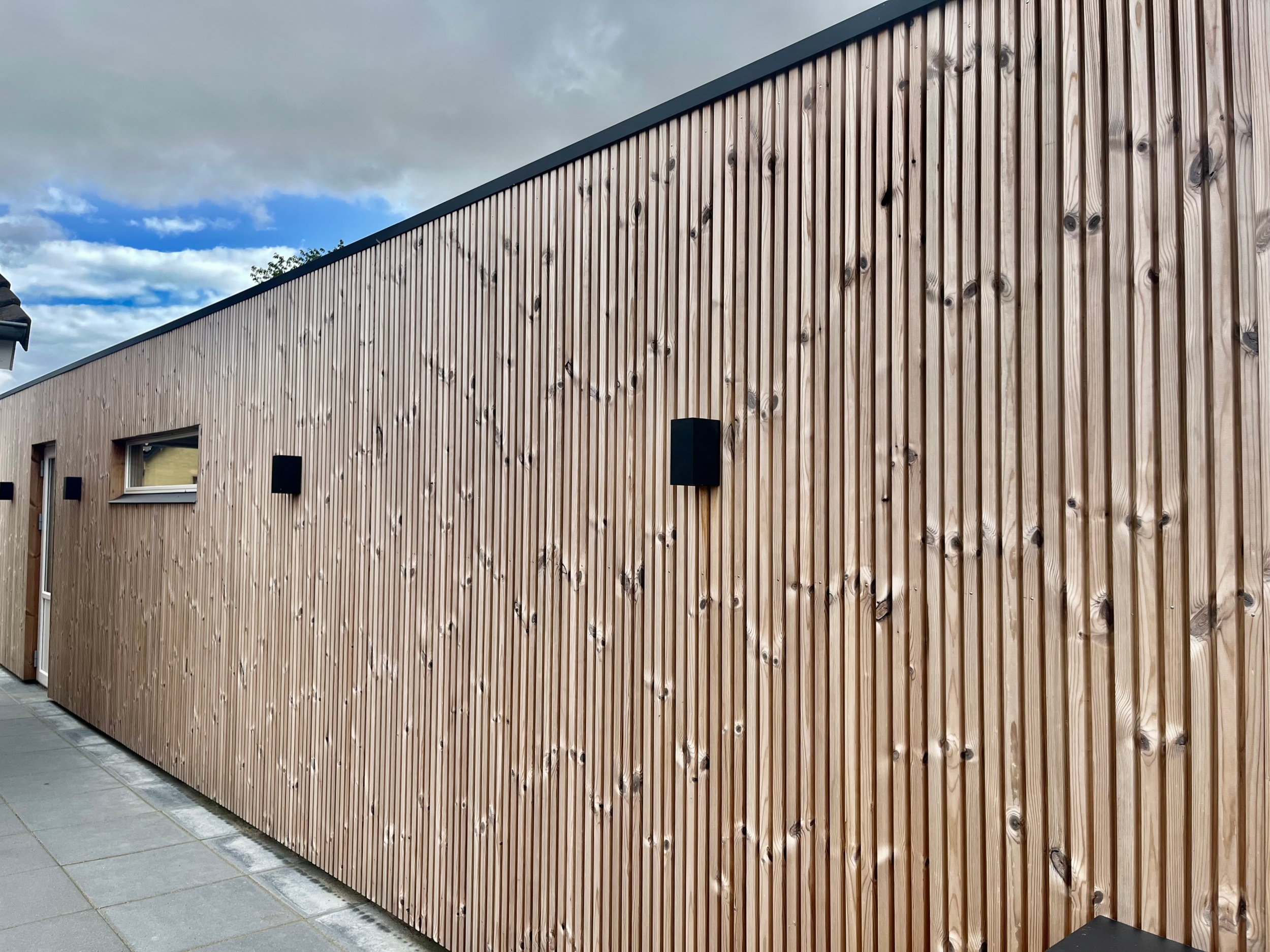 Entreprenør i Holstebro til tømrer- og snedkerarbejde i hele Danmark, herunder Aarhus, Viborg og Herning